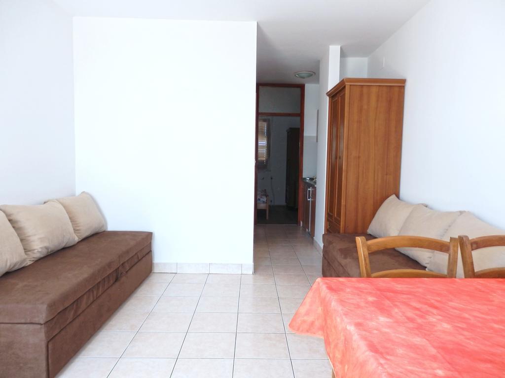 Apartments Idila Медулин Экстерьер фото